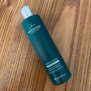 Skin Kushion by Monat Nourishing Shampoo